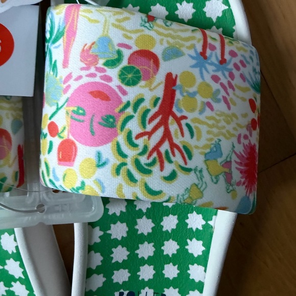 Roller Rabbit for Target Collab Slides - Picture 2 of 4